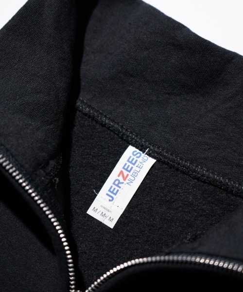 JERZEES(ジャージーズ)の「JERZEES / ジャージーズ ARMY STAND QUARTER-ZIP SWEAT アーミー プリント ハーフジップ スウェット(スウェット・メンズ・ライトグレー/ブラック・MEDIUM/LARGE/X-LARGE)」の12枚目の写真