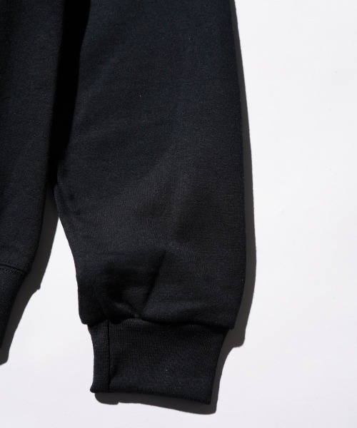 JERZEES(ジャージーズ)の「JERZEES / ジャージーズ ARMY STAND QUARTER-ZIP SWEAT アーミー プリント ハーフジップ スウェット(スウェット・メンズ・ライトグレー/ブラック・MEDIUM/LARGE/X-LARGE)」の16枚目の写真