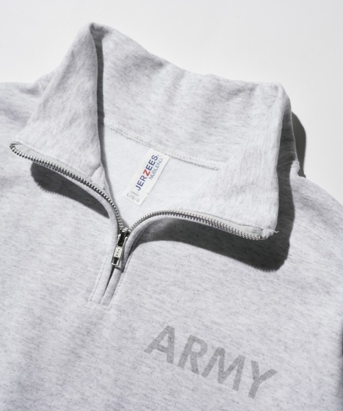 JERZEES(ジャージーズ)の「JERZEES / ジャージーズ ARMY STAND QUARTER-ZIP SWEAT アーミー プリント ハーフジップ スウェット(スウェット・メンズ・ライトグレー/ブラック・MEDIUM/LARGE/X-LARGE)」の20枚目の写真