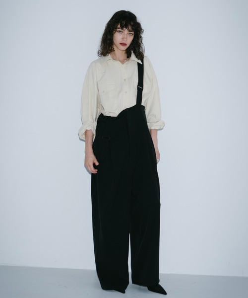 HANNE(アン)の「サスペンダートラウザー(サロペット/オーバーオール・レディース・ベージュ/ブラック/グレー・XS/S/M)」の14枚目の写真
