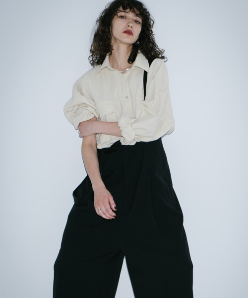 HANNE(アン)の「サスペンダートラウザー(サロペット/オーバーオール・レディース・ベージュ/ブラック/グレー・XS/S/M)」の15枚目の写真