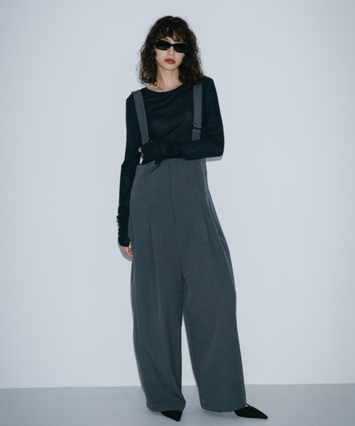 HANNE(アン)の「サスペンダートラウザー(サロペット/オーバーオール・レディース・ベージュ/ブラック/グレー・XS/S/M)」の17枚目の写真