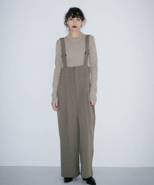HANNE(アン)の「サスペンダートラウザー(サロペット/オーバーオール・レディース・ベージュ/ブラック/グレー・XS/S/M)」の6枚目の写真