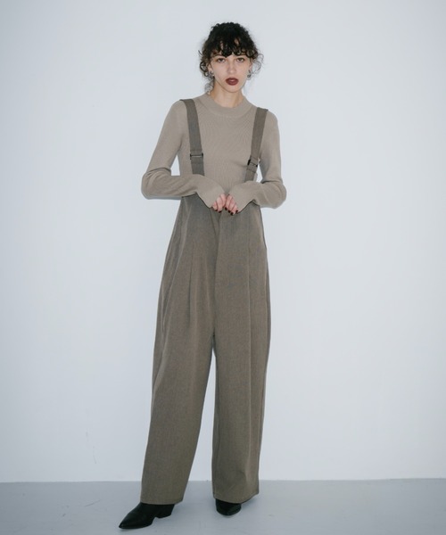 HANNE(アン)の「サスペンダートラウザー(サロペット/オーバーオール・レディース・ベージュ/ブラック/グレー・XS/S/M)」の4枚目の写真