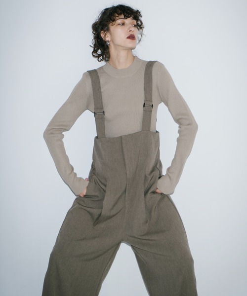 HANNE(アン)の「サスペンダートラウザー(サロペット/オーバーオール・レディース・ベージュ/ブラック/グレー・XS/S/M)」の9枚目の写真