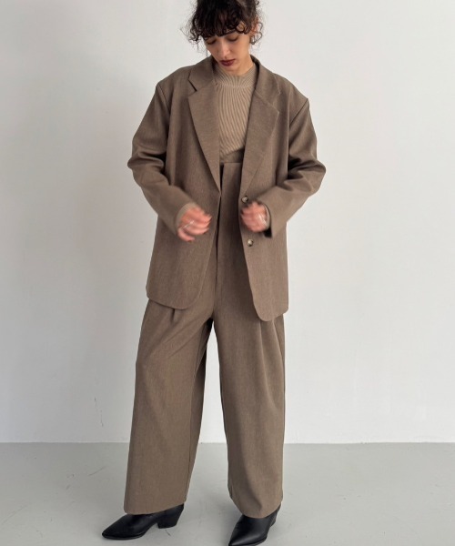 HANNE(アン)の「サスペンダートラウザー(サロペット/オーバーオール・レディース・ベージュ/ブラック/グレー・XS/S/M)」の12枚目の写真