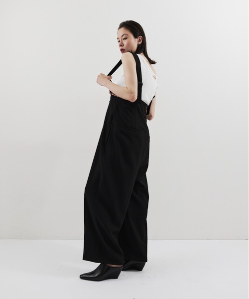 HANNE(アン)の「サスペンダートラウザー(サロペット/オーバーオール・レディース・ベージュ/ブラック/グレー・XS/S/M)」の12枚目の写真