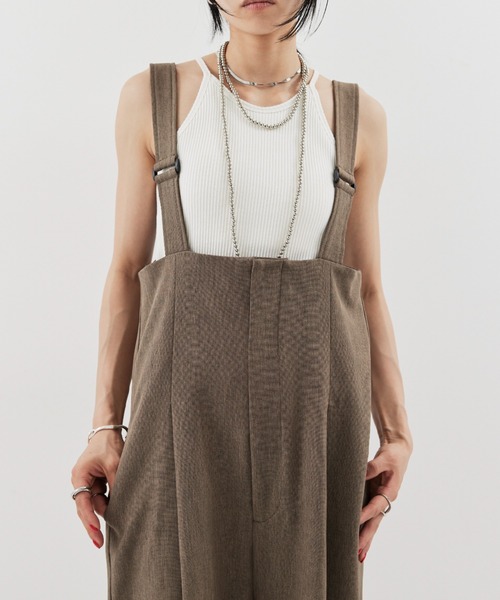 HANNE(アン)の「サスペンダートラウザー(サロペット/オーバーオール・レディース・ベージュ/ブラック/グレー・XS/S/M)」の22枚目の写真