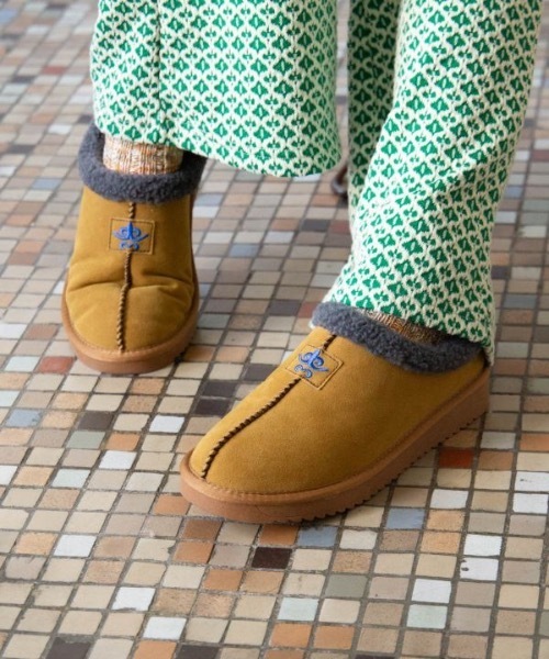 チャイハネ(チャイハネ)の「【チャイハネ】ボアウズ サボシューズ(その他シューズ・レディース・ベージュ/マスタード/ネイビー・L/M)」の8枚目の写真