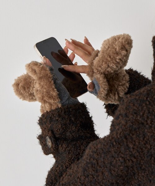 BIRTHDAY BAR（バースデイバー）の「ブライトボアミトン（手袋・レディース・グレー/モカ・0）」の6枚目の写真