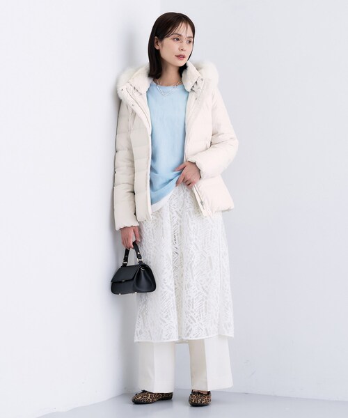 INDIVI（インディヴィ）の「【名品／撥水／抗菌防臭】ショート丈リサイクルダウンコート（ダウンジャケット/コート・レディース・アイボリー/ブラック/ベージュ/ネイビー・03/05/07/12/13/15 /17/19/36/38/40）」の8枚目の写真