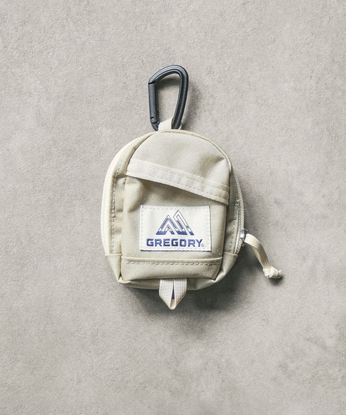 GREGORY（グレゴリー）の「(GREGORY)MINI DAY PACK POUCH（ポーチ・レディース・ブラック/ベージュ/パープル・ONE SIZE）」の7枚目の写真