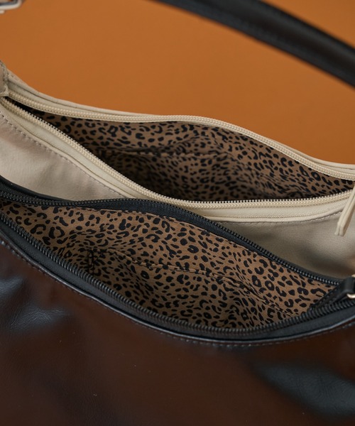 CIAOPANIC TYPY（チャオパニックティピー）の「アソート素材ワンハンドルBAG（ショルダーバッグ・レディース・ブラック/バーガンディー/ブラウン/ライトグレー・ONE SIZE）」の14枚目の写真