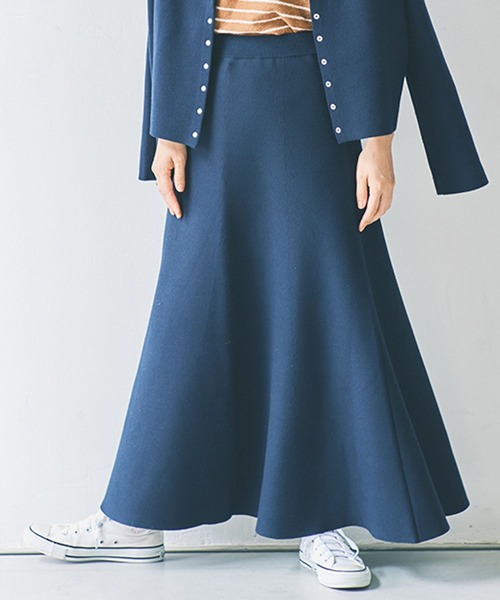 studio CLIP（スタディオクリップ）の「12ゲージニットフレアスカート[プチ・プラスサイズあり]《オケージョン2025AW》（スカート・レディース・チャコール/ネイビー・FREE/ﾌﾘｰ(L)/PF）」の6枚目の写真