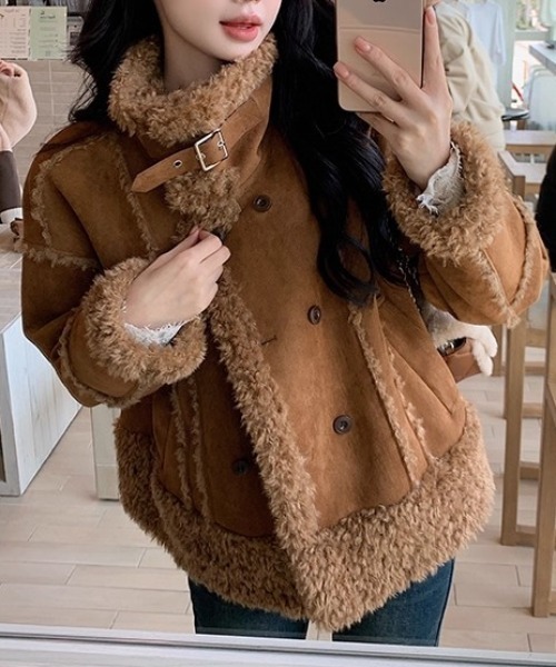 セール】ダブルボタン×毛皮切替ショートジャケット（ムートンコート
