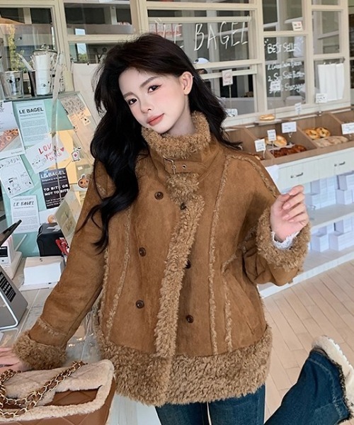 Whim Gazette（ウィムガゼット）の「メリンプショートコート（ノー