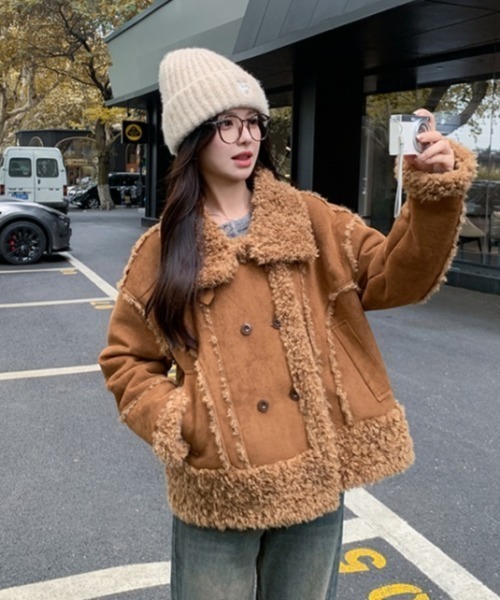 セール】ダブルボタン×毛皮切替ショートジャケット（ムートンコート