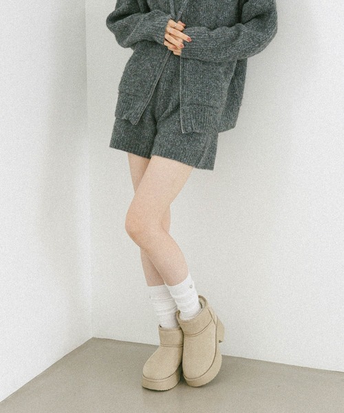 Heather(ヘザー)の「ニットコンパクトショートパンツ 603610(その他パンツ・レディース・チャコールグレー/アイボリー/ベージュ・FREE)」の1枚目の写真