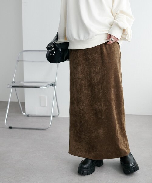 DISCOAT（ディスコート）の「キレイメコーデュロイスカート（スカート・レディース・アイボリー/ブラウン/ベージュ・LARGE/MEDIUM/SMALL）」の22枚目の写真