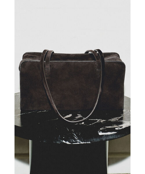 マレ ミニ ボウリングバッグ - スエード（ハンドバッグ）｜COS（コス