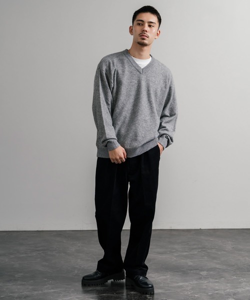 Audience（オーディエンス）の「Upscape Audience アップスケープオーディエンス 日本製 国産14WALEコーデュロイマンチェスター2タックイージーワイドパンツ AUD3643（スラックス・メンズ・スミクロ/ライトブラウン/ブラック/ダークブラウン・M/L/XL）」の8枚目の写真