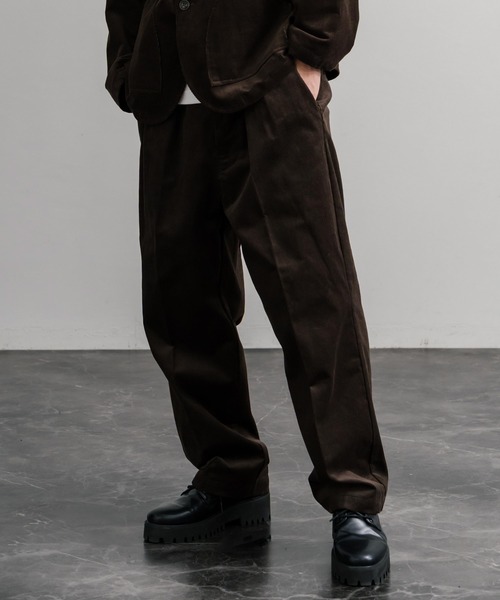 Audience（オーディエンス）の「Upscape Audience アップスケープオーディエンス 日本製 国産14WALEコーデュロイマンチェスター2タックイージーワイドパンツ AUD3643（スラックス・メンズ・スミクロ/ライトブラウン/ブラック/ダークブラウン・M/L/XL）」の18枚目の写真