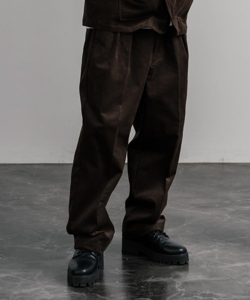 Audience（オーディエンス）の「Upscape Audience アップスケープオーディエンス 日本製 国産14WALEコーデュロイマンチェスター2タックイージーワイドパンツ AUD3643（スラックス・メンズ・スミクロ/ライトブラウン/ブラック/ダークブラウン・M/L/XL）」の19枚目の写真