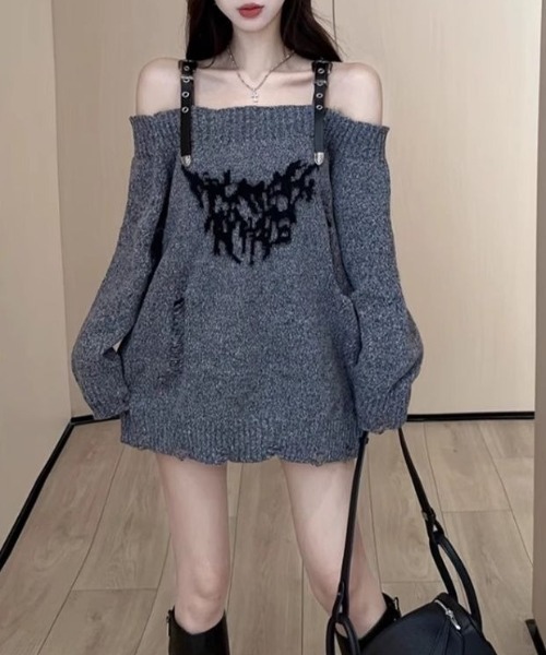 lilful(リルフル)の「ショルダーベルト フロントロゴ オフショル ニットトップス(ニット/セーター・レディース・グレー/ベージュ・F)」の3枚目の写真