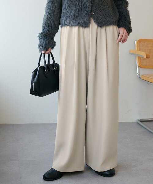 セール】【腰回りカバー/ラフに綺麗見え】タック使いイージーパンツ