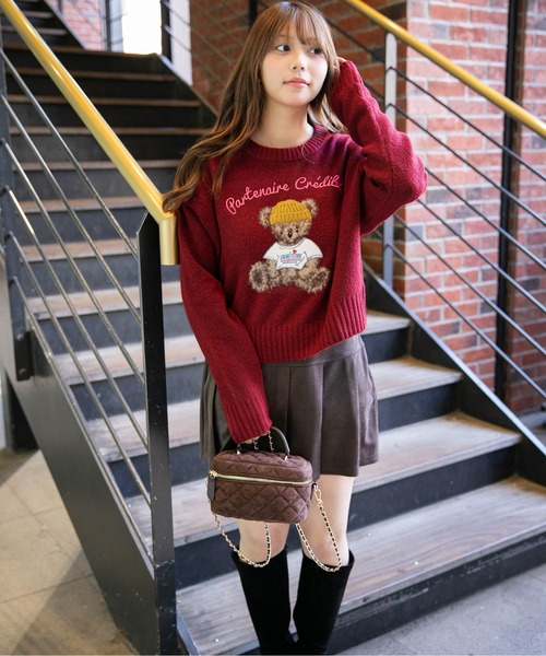 GORGE(ゴージ)の「《ショート丈×くま刺繍》レディース ニット トップス ニット帽付きモチーフ 秋冬(ニット/セーター・レディース・アイボリー/ネイビー/ブラウン/ピンク/ボルドー・F)」の10枚目の写真