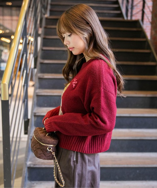 GORGE(ゴージ)の「《ショート丈×くま刺繍》レディース ニット トップス ニット帽付きモチーフ 秋冬(ニット/セーター・レディース・アイボリー/ネイビー/ブラウン/ピンク/ボルドー・F)」の11枚目の写真