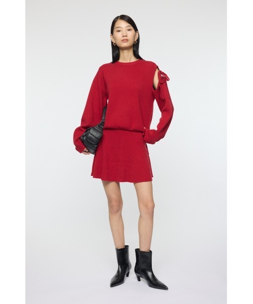 MOUSSY（マウジー）の「TIED RIBBON セーター & ミニスカート（ワンピース・レディース・レッド/チャコールグレー/ブラック・1/2）」の10枚目の写真