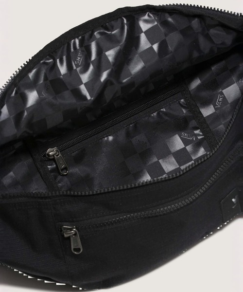 VANS（バンズ）の「WARD クロスボディーバッグ / MN WARD CROSS BODY P Black Rip VN0A2ZXX6ZC1（ボディバッグ/ウエストポーチ・メンズ・ブラック・ONE SIZE）」の3枚目の写真