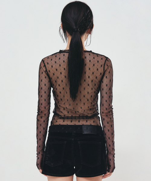 NICK&NICOLE（ニックアンドニコール）の「MASH FLOWER PATTERN TOP_BLACK（Tシャツ/カットソー・レディース・その他・MEDIUM/LARGE）」の3枚目の写真