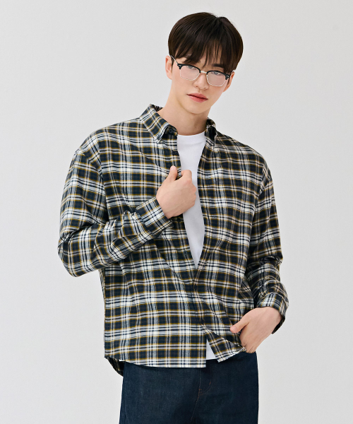 CHASECULT(チェイスカルト)の「男性フランネルチェックシャツ-ネイビー(シャツ/ブラウス・メンズ・ネイビー・105/100/95)」の1枚目の写真