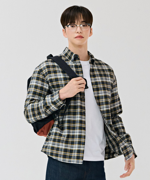 CHASECULT(チェイスカルト)の「男性フランネルチェックシャツ-ネイビー(シャツ/ブラウス・メンズ・ネイビー・105/100/95)」の4枚目の写真