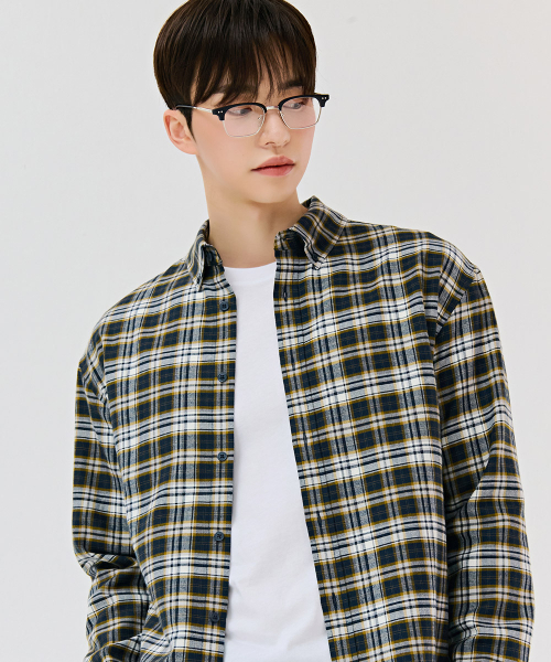 CHASECULT(チェイスカルト)の「男性フランネルチェックシャツ-ネイビー(シャツ/ブラウス・メンズ・ネイビー・105/100/95)」の5枚目の写真