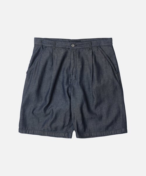 FRIZMWORKS(フリズムワークス)の「LINEN DENIM ONE TUCK BERMUDA PANTS _ INDIGO(その他パンツ・レディース・その他・MEDIUM/LARGE/X-LARGE)」の2枚目の写真