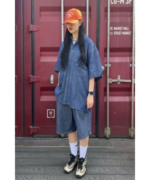 FRIZMWORKS(フリズムワークス)の「LINEN DENIM ONE TUCK BERMUDA PANTS _ INDIGO(その他パンツ・レディース・その他・MEDIUM/LARGE/X-LARGE)」の10枚目の写真