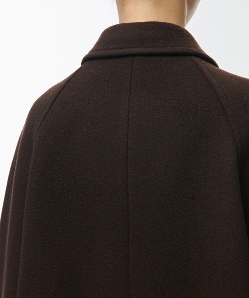 MUSINSA STANDARD WOMAN（ムシンサスタンダードウーマン）の「ウィメンズカシミヤブレンドショートマックコート[ダークブラウン]（チェスターコート・レディース・その他・SMALL/MEDIUM/LARGE/X-SMALL）」の7枚目の写真