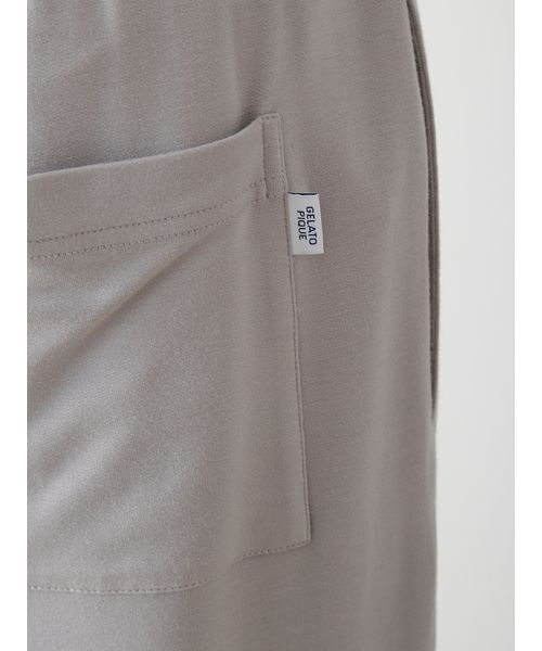 gelato pique(ジェラートピケ)の「【HOMME】クッキーワンポイントプリントロングパンツ(ルームウェア/パジャマ・メンズ・グレー/ネイビー・M/L)」の13枚目の写真
