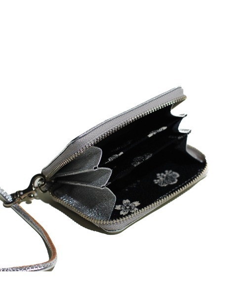 yorozu（ヨロズ）の「yorozu TSV MINIMUM WALLET ARCHIVE EDITION (274YZ033)（財布・レディース・シルバー系その他・FREE）」の4枚目の写真