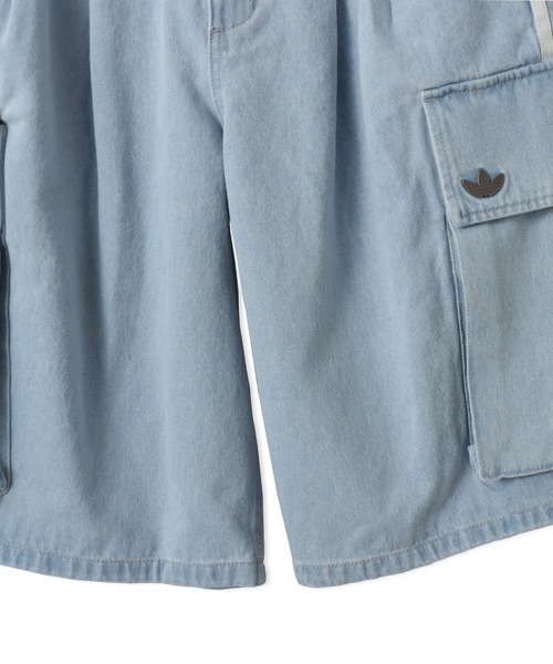 adidas(アディダス)の「adidas ADILENIUM 5.0 DENIM CARGO SHORTS / アディダス アディレニウム シーズン 5 デニム カーゴ ショーツ(カーゴパンツ・メンズ・ライトブルー・34inch/33inch/32inch/30inch/26inch/25inch/24inch/36inch)」の5枚目の写真