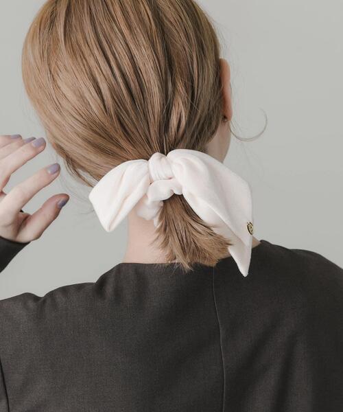 SMELLY（スメリー）の「ベロアリボンシュシュ（シュシュ・レディース・ダークブラウン/アイボリー・-）」の13枚目の写真