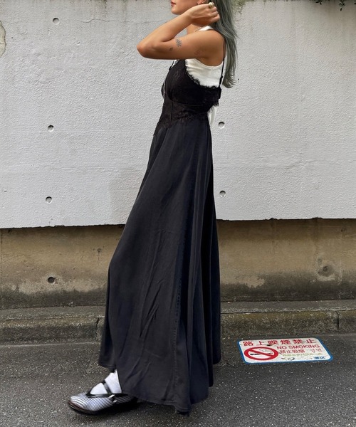 ワンピース LACE DOCKING TENCEL DENIM FLARE DRESS LACE DOCKING TENCEL DENIM FLARE DRESS（ワンピース）｜Ameri（アメリ