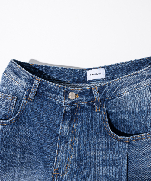 MASSNOUN(マスノウン)の「バミューダプリーツカーペンターデニムショートパンツ MSFSP001-BL(その他パンツ・レディース・その他・LARGE/X-LARGE/MEDIUM)」の3枚目の写真