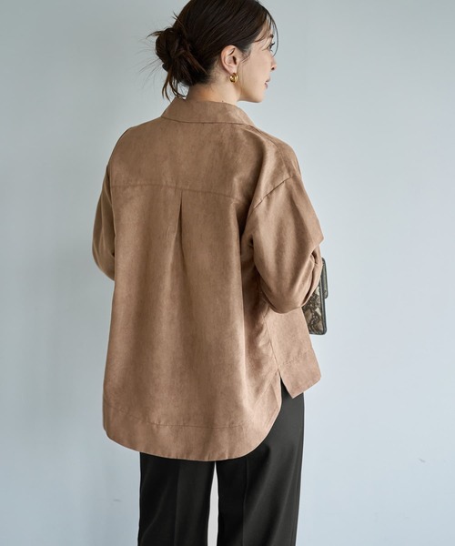STYLE DELI(スタイルデリ)の「【LUXE】ライトスエードシャツ型ジャケット(シャツ/ブラウス・レディース・ダークブラウン系/ライトブラウン・FREE)」の5枚目の写真
