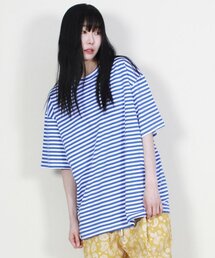 DEMARC（ドゥマーク）の「オーバーサイズストライプ半袖Tシャツブルー（Tシャツ/カットソー）」