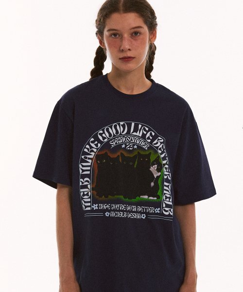 MATCHGLOBE(マッチグローブ)の「ファイブキトン オーバーサイズTシャツ (ネイビー)(Tシャツ/カットソー・レディース・その他・FREE)」の2枚目の写真