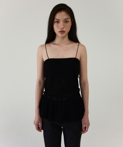 AOPT(アオプト)の「FLORAL LACE RUFFLE TOP - BLACK(Tシャツ/カットソー・レディース・その他・SMALL/MEDIUM)」の1枚目の写真